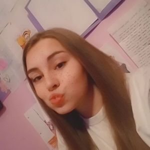 Meet your Posher, Kaitlyn